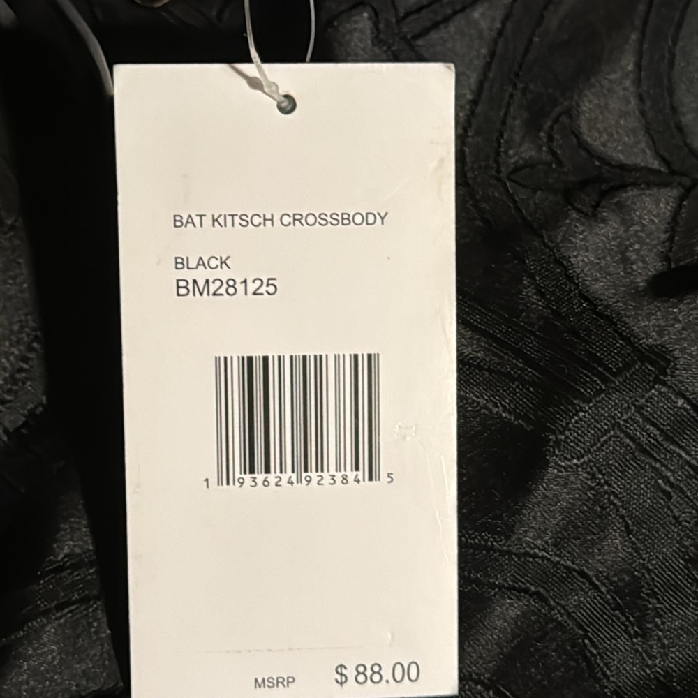 Betsey Johnson black bat Kitsch, Crossbody bag - Picture 7 of 8